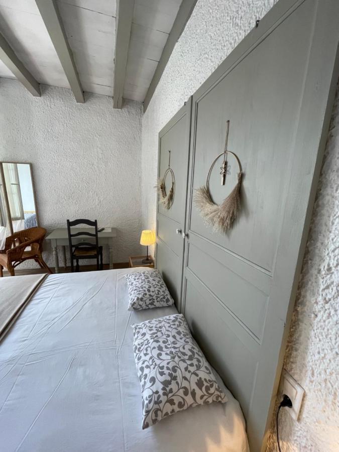 Hotel Et Restaurant Traditionnel L' Escalandes Lesperon  Esterno foto
